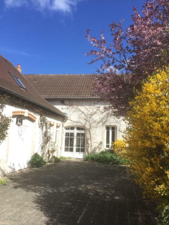 Le Clos Tilia Bed & Breakfast Cléry-Saint-André Eksteriør bilde